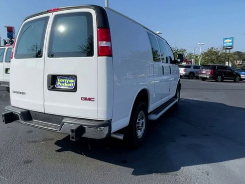 Used 2024 GMC Savana 2500 w/ Driver Convenience Package image 8