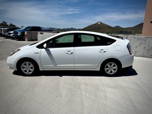 Used 2007 Toyota Prius FWD image 8