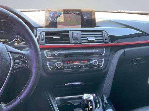 Used 2013 BMW 328i image 6