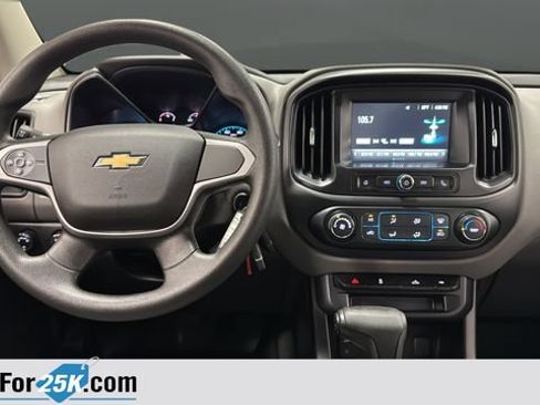 Used 2017 Chevrolet Colorado W/T w/ WT Convenience Package AWD/4WD image 12