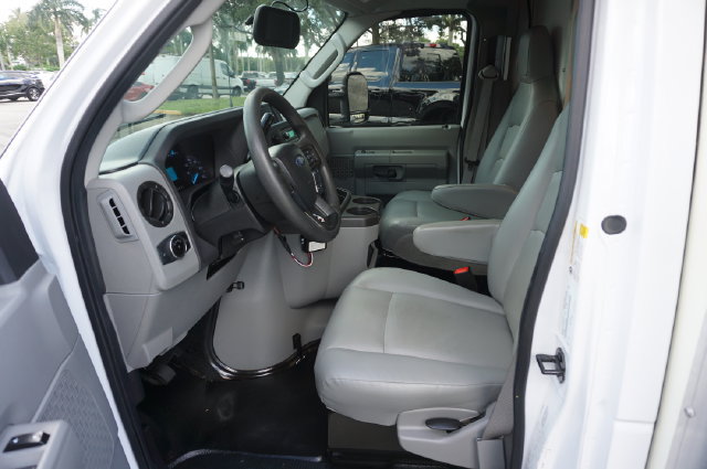 Used 2024 Ford E-350 and Econoline 350 Super Duty w/ Power Windows & Locks Group RWD image 13