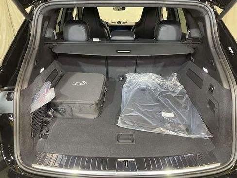 New 2026 Porsche Cayenne Turbo AWD/4WD image 20