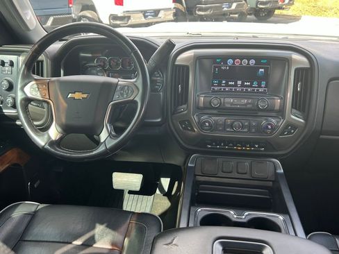 Used 2017 Chevrolet Silverado 3500 High Country w/ Duramax Plus Package AWD/4WD image 20