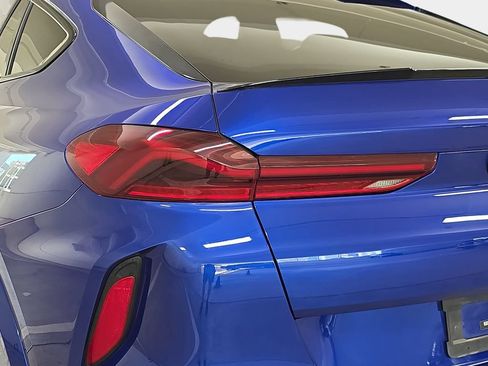 Used 2020 BMW X6 M Competition w/ Executive Package AWD/4WD image 33