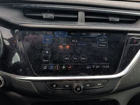 Used 2022 Buick Encore GX Select w/ Sport Touring Package image 13