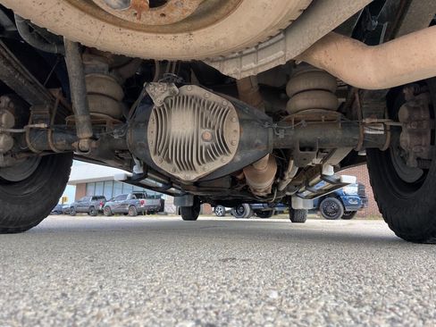 Used 2018 RAM 3500 Laramie Longhorn image 14