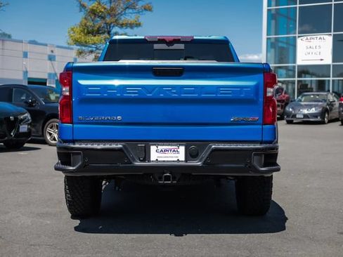 Used 2025 Chevrolet Silverado 1500 ZR2 w/ Technology Package AWD/4WD image 10