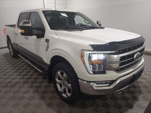 Used 2023 Ford F150 Lariat w/ FX4 Off-Road Package AWD/4WD image 4