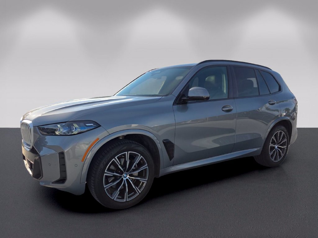 Certified 2025 BMW X5 xDrive40i w/ Executive Package AWD/4WD image 8
