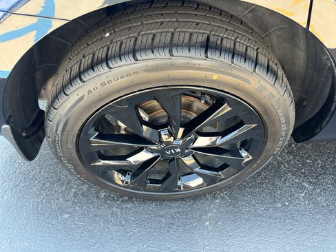 Used 2021 Kia Sorento SX AWD/4WD image 55