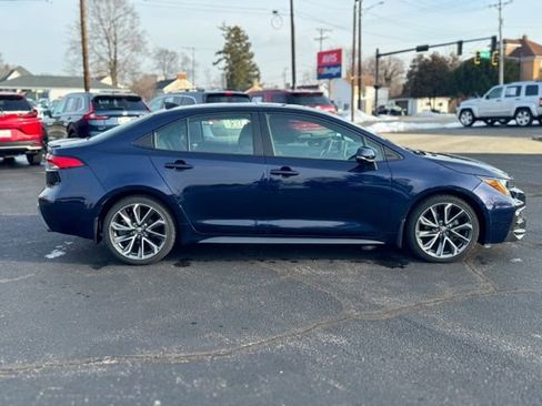 Used 2021 Toyota Corolla SE w/ SE Premium Package image 8