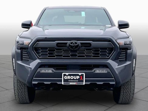 New 2026 Toyota Tacoma TRD Off-Road AWD/4WD image 3