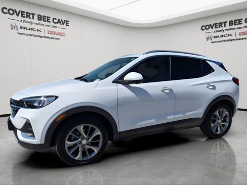 Used 2023 Buick Encore GX Essence w/ Advanced Technology Package image 3