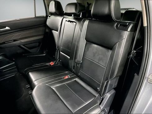 Used 2023 Volkswagen Atlas SE AWD/4WD image 21