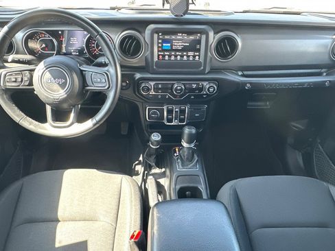 Used 2022 Jeep Wrangler Unlimited Sport image 13