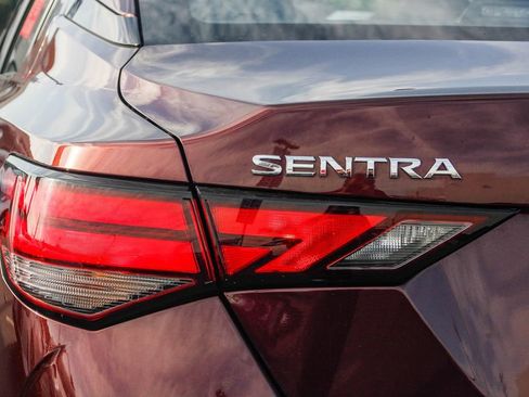 Certified 2024 Nissan Sentra SV image 10