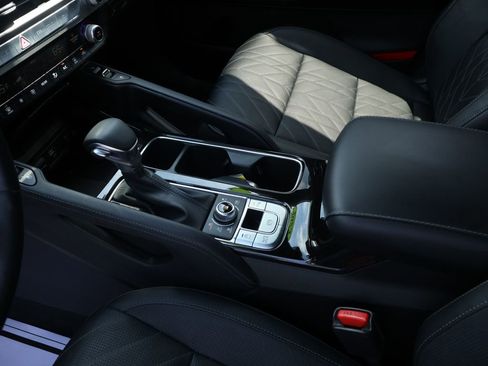 Used 2023 Kia Telluride EX X-Line AWD/4WD image 25