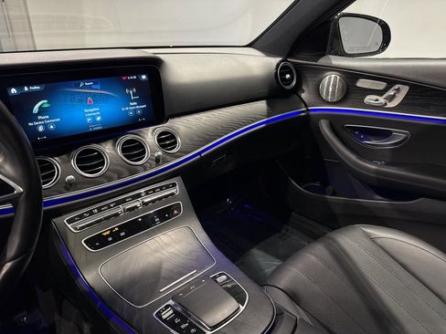 Used 2022 Mercedes-Benz E 350 Sedan image 18