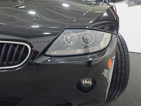 Used 2005 BMW Z4 2.5i image 29
