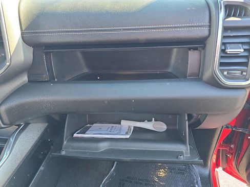 Used 2024 RAM 1500 Laramie image 36