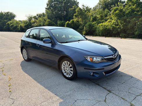 Used 2011 Subaru Impreza 2.5i Premium w/ PWR Moonroof Value Pkg AWD/4WD image 7