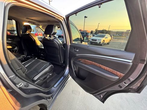 Used 2019 Acura MDX SH-AWD w/ Advance Package image 30