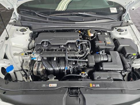 New 2026 Hyundai Elantra SEL Sport Premium FWD image 11