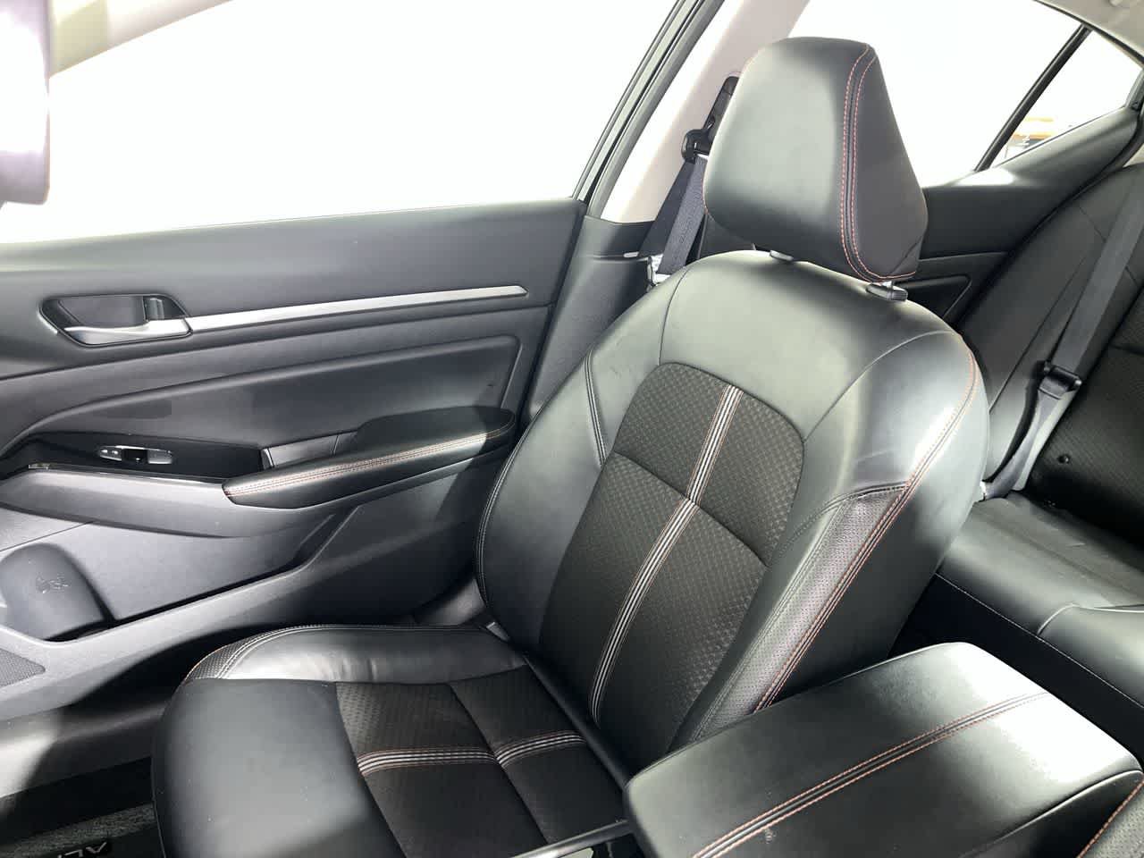 Used 2024 Nissan Altima 2.5 SR FWD image 25