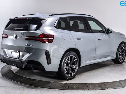 Used 2025 BMW X3 xDrive30i w/ Premium Package image 5