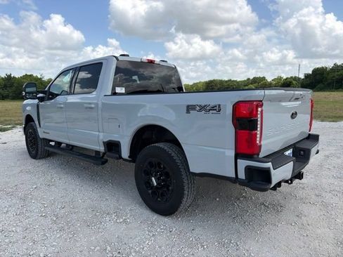 New 2026 Ford F250 Lariat w/ Black Appearance Package AWD/4WD image 6
