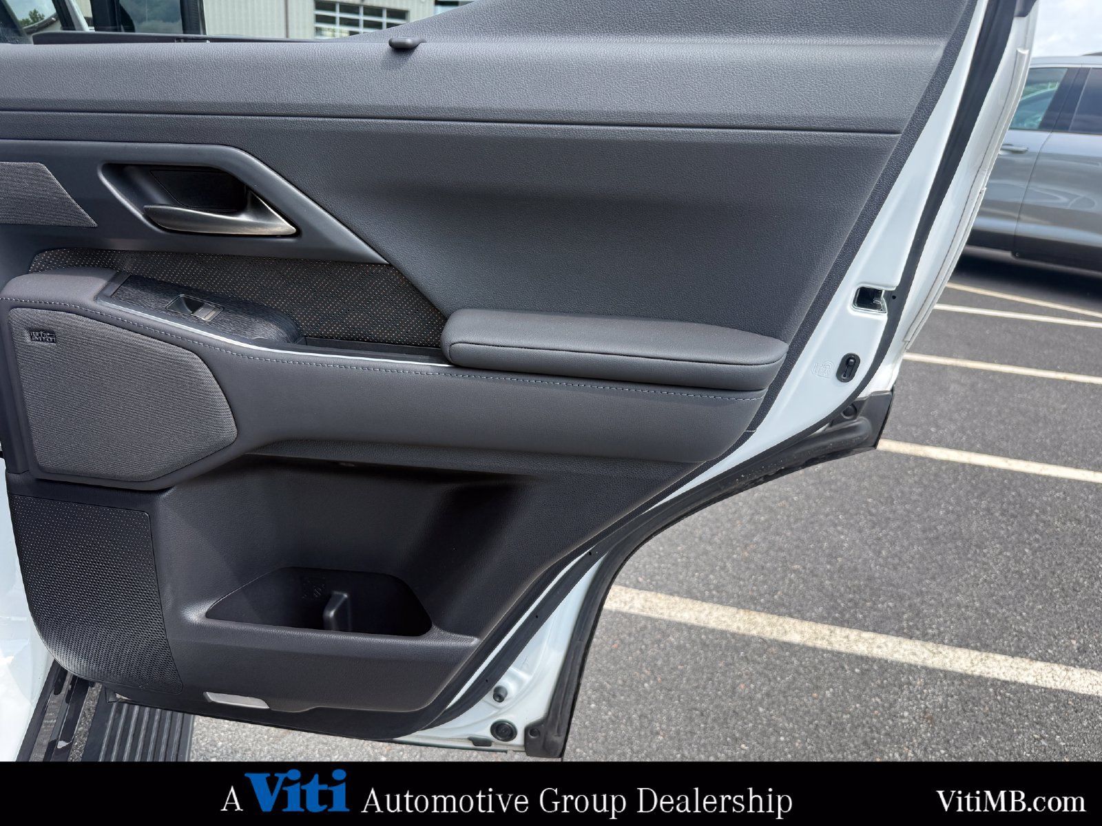 Used 2024 Lexus GX 550 w/ Accessory Package (2T) AWD/4WD image 26