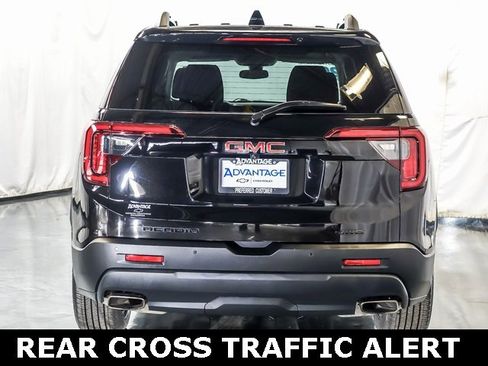 Used 2021 GMC Acadia SLT w/ Elevation Edition image 8