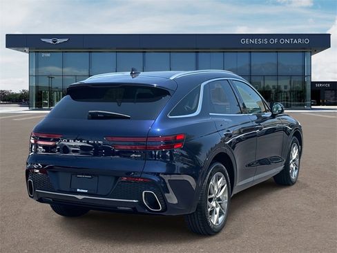 Used 2025 Genesis GV70 2.5T Select w/ Select Package image 4