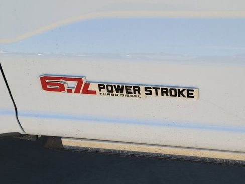 New 2026 Ford F350 Lariat w/ Lariat Ultimate Package image 13