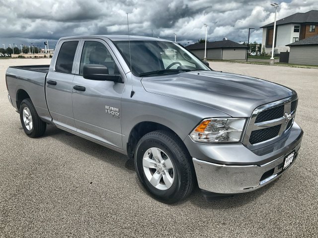 Used 2024 RAM 1500 Classic SLT RWD image 12