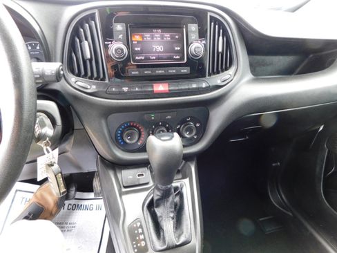 Used 2022 RAM ProMaster City Tradesman image 15