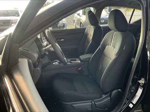 Certified 2025 Nissan Sentra SV w/ All-Weather Package FWD image 15