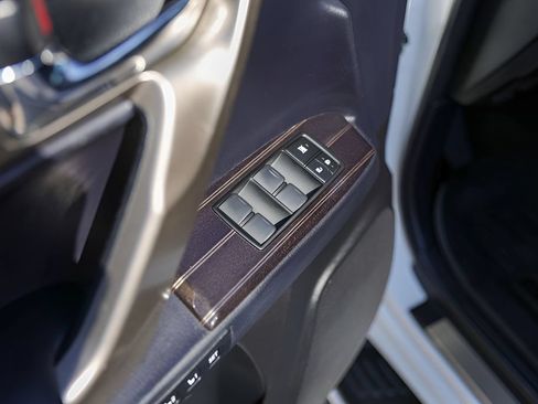 Used 2020 Lexus GX 460 Premium AWD/4WD image 26