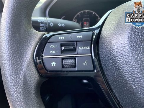 Used 2024 Honda Civic LX image 17