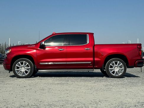 Used 2023 Chevrolet Silverado 1500 High Country w/ High Country Premium Package AWD/4WD image 6