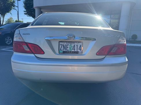 Used 2003 Toyota Avalon XL FWD image 4