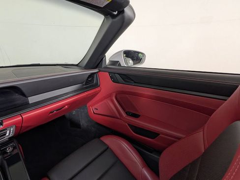 Certified 2023 Porsche 911 Carrera GTS RWD image 22