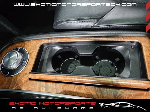 Used 2022 Nissan Armada SL w/ Captain's Chairs Package AWD/4WD image 31