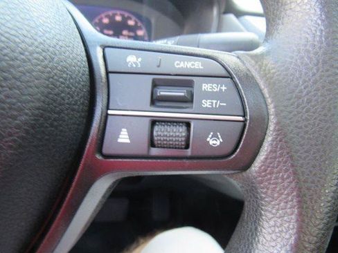 Used 2024 Honda Accord EX image 25