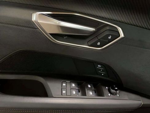 Used 2023 Audi e-tron GT Premium Plus w/ Performance Package image 28