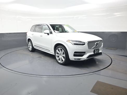 Used 2019 Volvo XC90 T6 Inscription w/ Advanced Package AWD/4WD image 6