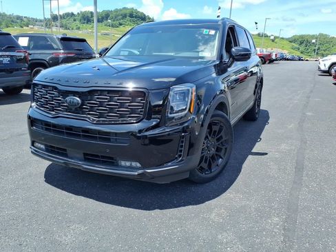 Used 2021 Kia Telluride SX w/ Nightfall Edition Package AWD/4WD image 3