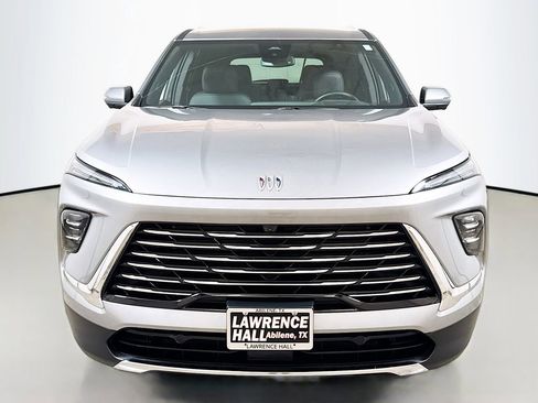 Certified 2025 Buick Enclave Preferred image 2