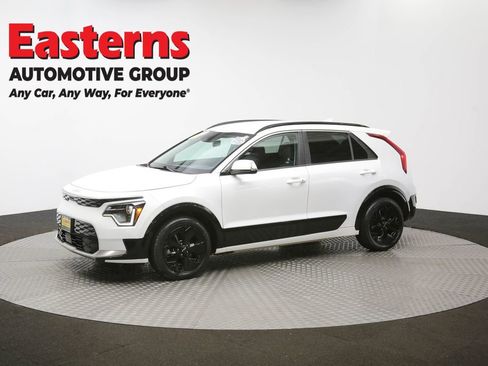 Used 2023 Kia Niro Wind w/ Wind Preserve Package image 54