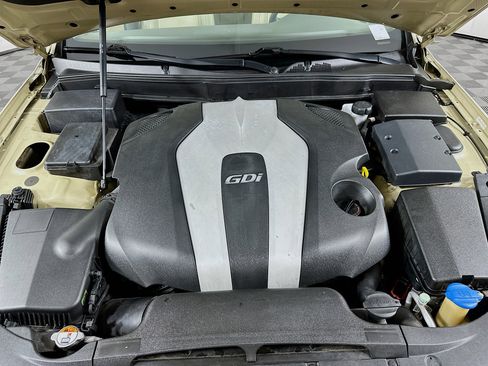 Used 2012 Hyundai Genesis 3.8 w/ Premium Pkg image 32